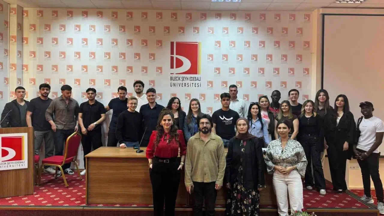 Avrupa kapılarını aralamak isteyenlere rehber oldu: BŞEÜ’de Erasmus heyecanı