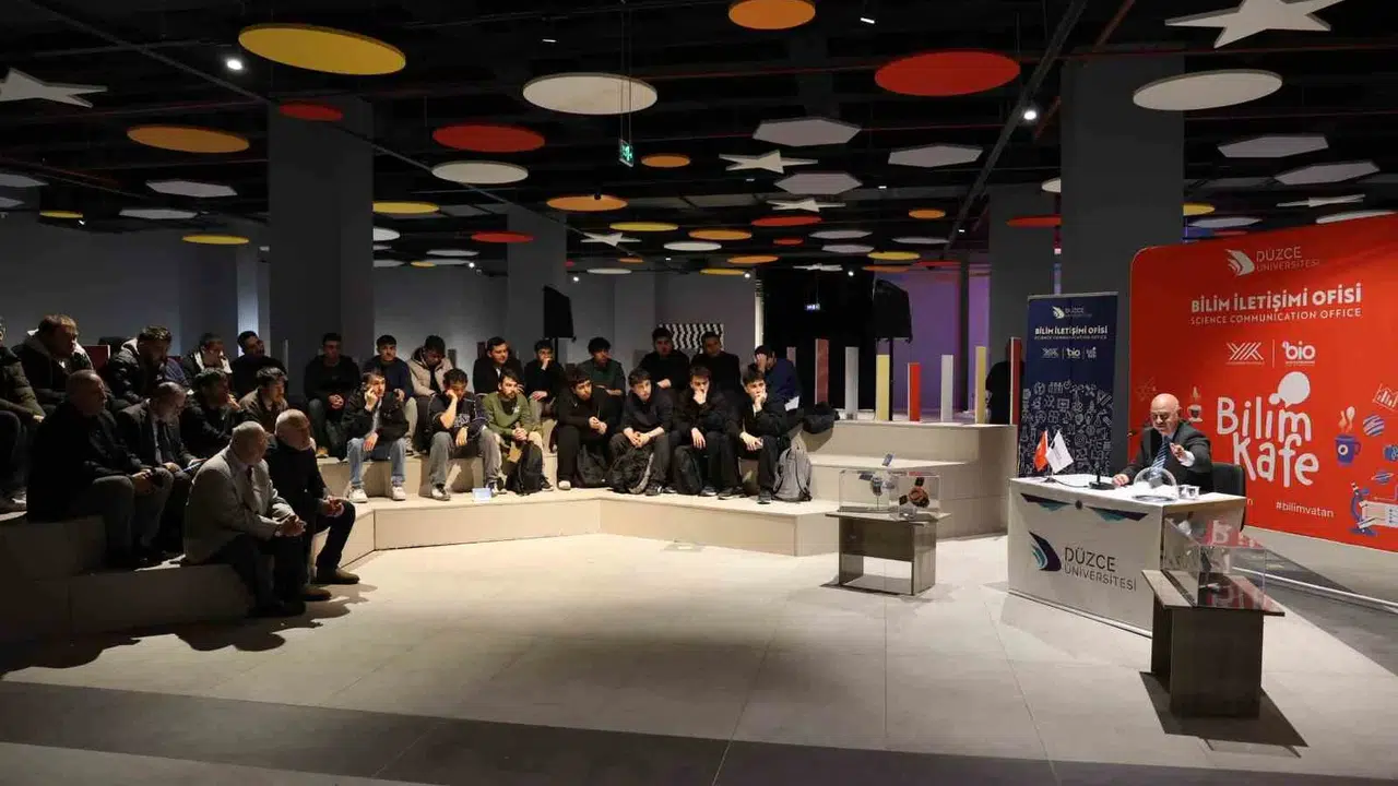 Uzay yarışında Türkiye’nin rotası: Rektör Sözbir yerli uydu teknolojilerinin perde arkasını anlattı