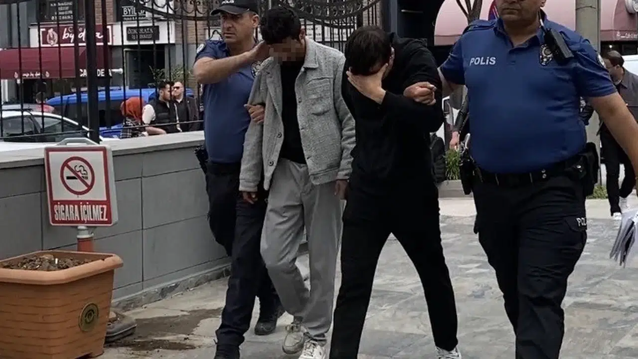 Eskişehir’de kan donduran olay: Tartıştığı dedesini defalarca bıçakladı