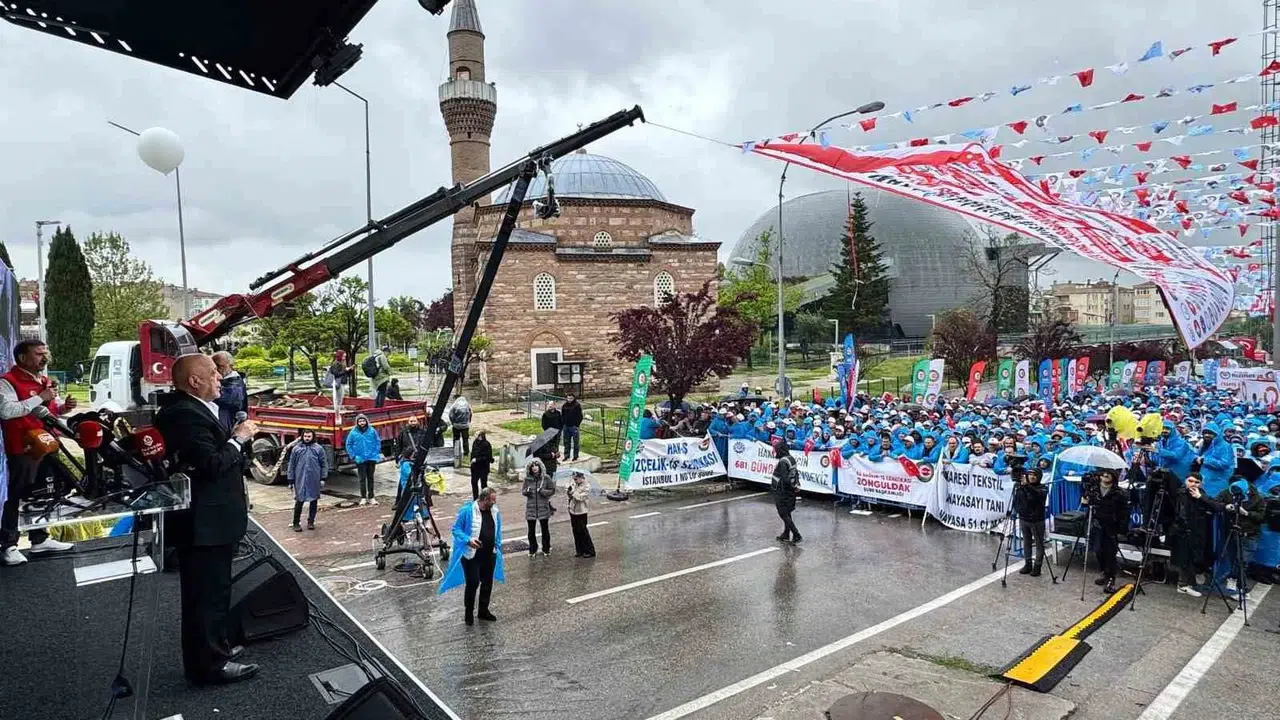 Taksim’i tek adres görenlere meydan okudu: Türkiye’nin her noktası bizim için 1 Mayıs alanıdır