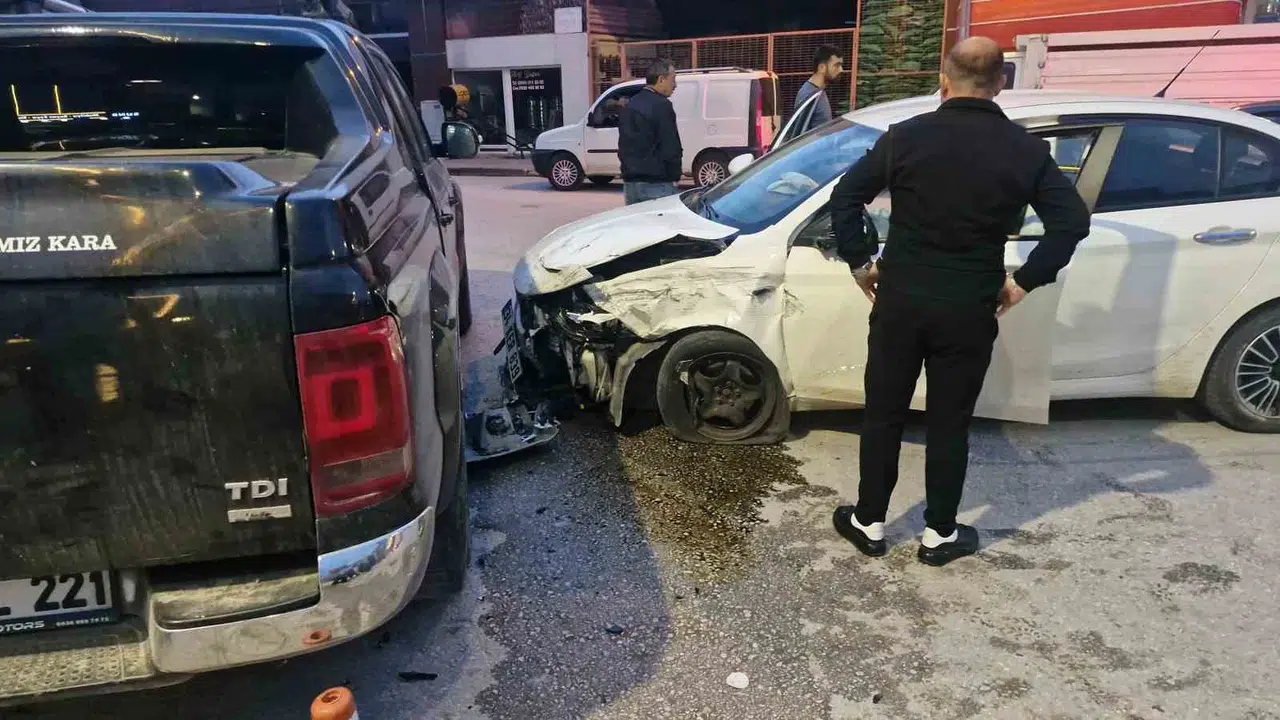 Alaca’da alkolün bedeli ağır oldu: Zincirleme kazada ortalık savaş alanına döndü