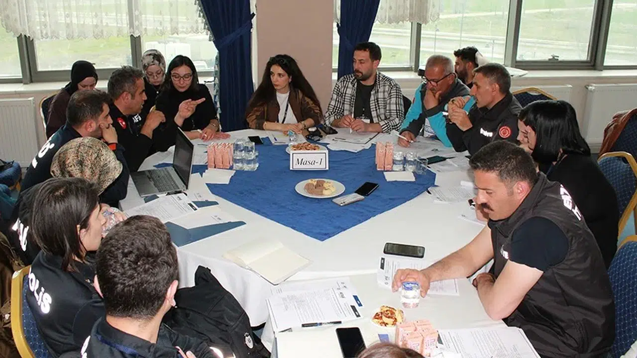 Erzurum'da afetlere karşı dev iş birliği: Uzmanlar masaya oturdu