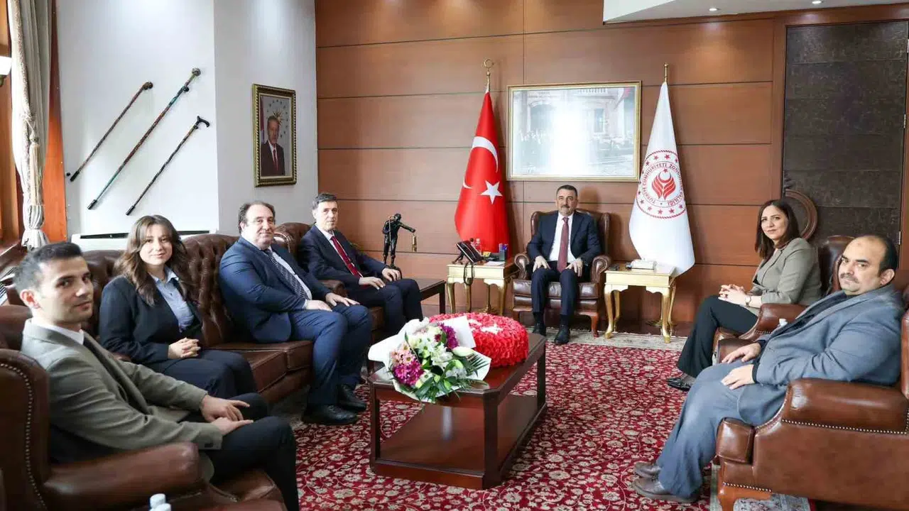 Zonguldak’ta veri odaklı iş birliği: Vali Hacıbektaşoğlu’ndan TÜİK heyetine kabul