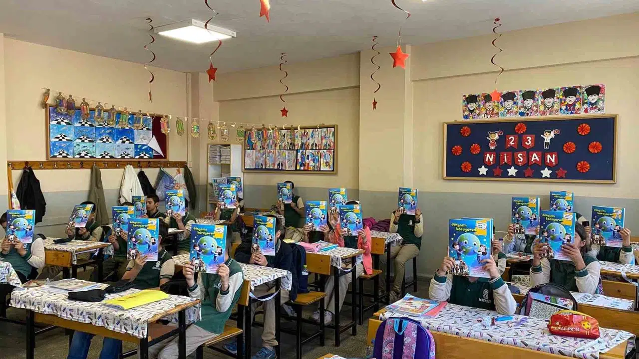 Geleceğin çevrecileri Dilovası'nda yetişiyor: Miniklerden sıfır atık seferberliği