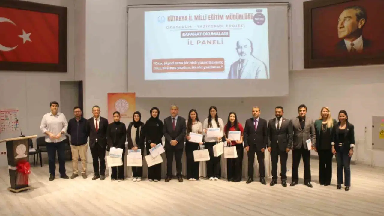 Safahat’ın izinde geleceğin mimarları: Kütahya’da edebiyat rüzgarı esti