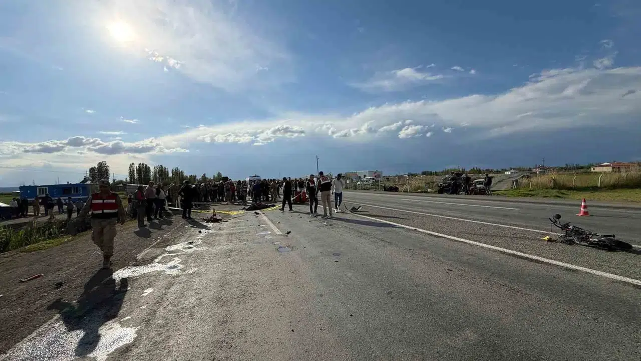 Iğdır’da acı kaza: Üç tekerlekli motosikletin karıştığı çarpışmada 66 yaşındaki sürücü yaşamını yitirdi