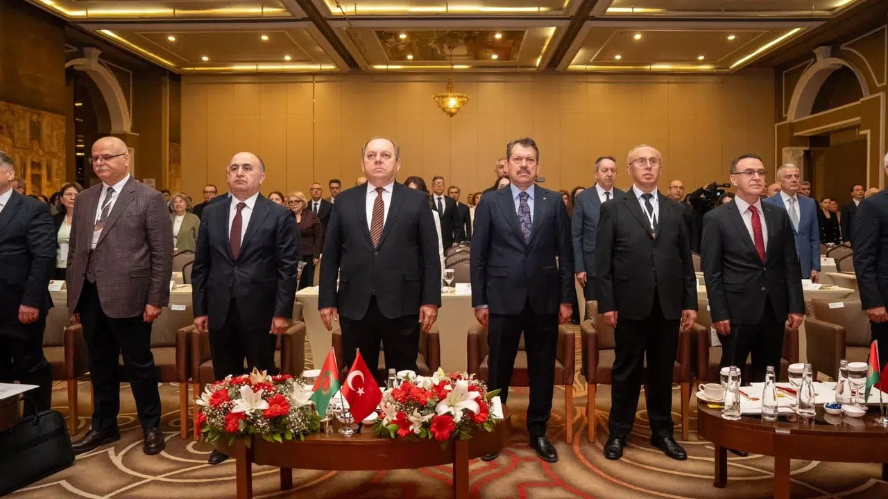 Yargıtay Başkanı Kerkez'den İzmir'de  hukuki tutarlılık  çağrısı: Çelişkili kararlar güveni zedeliyor