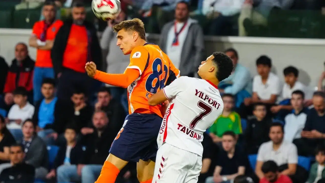 Başakşehir evinde fırtına gibi esti: Samsunspor’a geçit yok