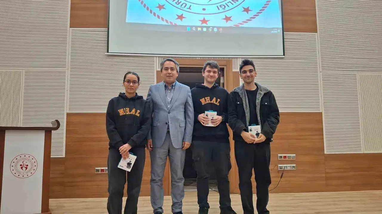 Köyceğiz’in gururu oldular: Genç beyinler il finallerinde kürsüye çıktı