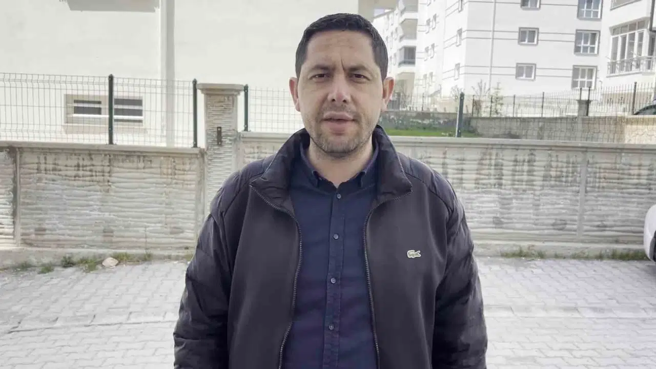 Kızılırmak’ta sürpriz karşılaşma: Nadir görülen su samuru ailesi objektiflere takıldı