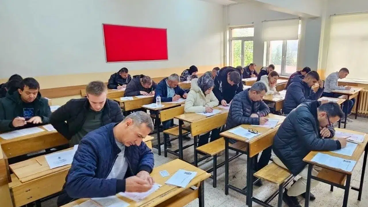 Güvenlik sektörüne adım atmak isteyenler ter döktü: Bilecik'te kritik sınav heyecanı