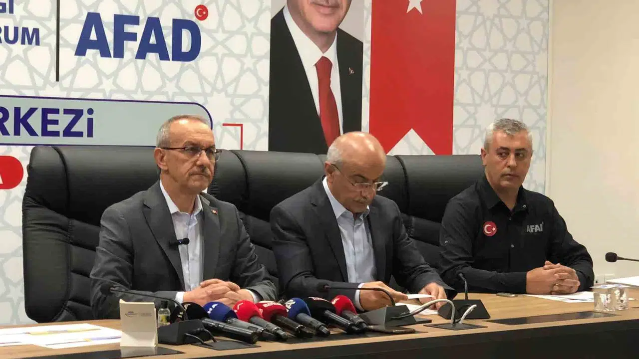 Malatya sallandı, gözler bölgeye çevrildi: Vali Yavuz'dan ilk açıklama geldi