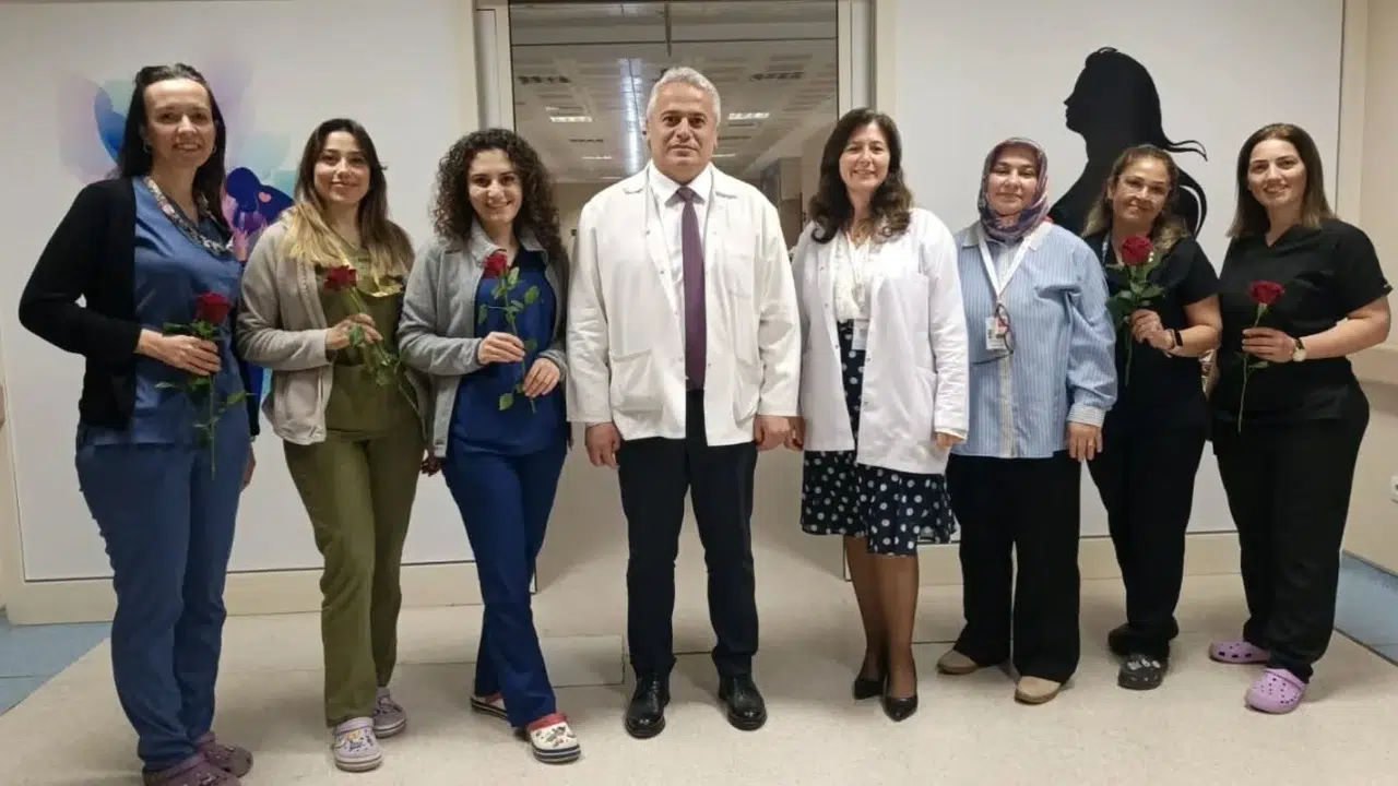 Nazilli’de beyaz melekler unutulmadı: Doğumhanenin gizli kahramanlarına özel kutlama