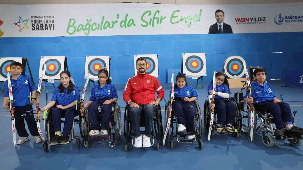 Hedef tam isabet: Bağcılar’ın minik okçuları geleceğe odaklandı