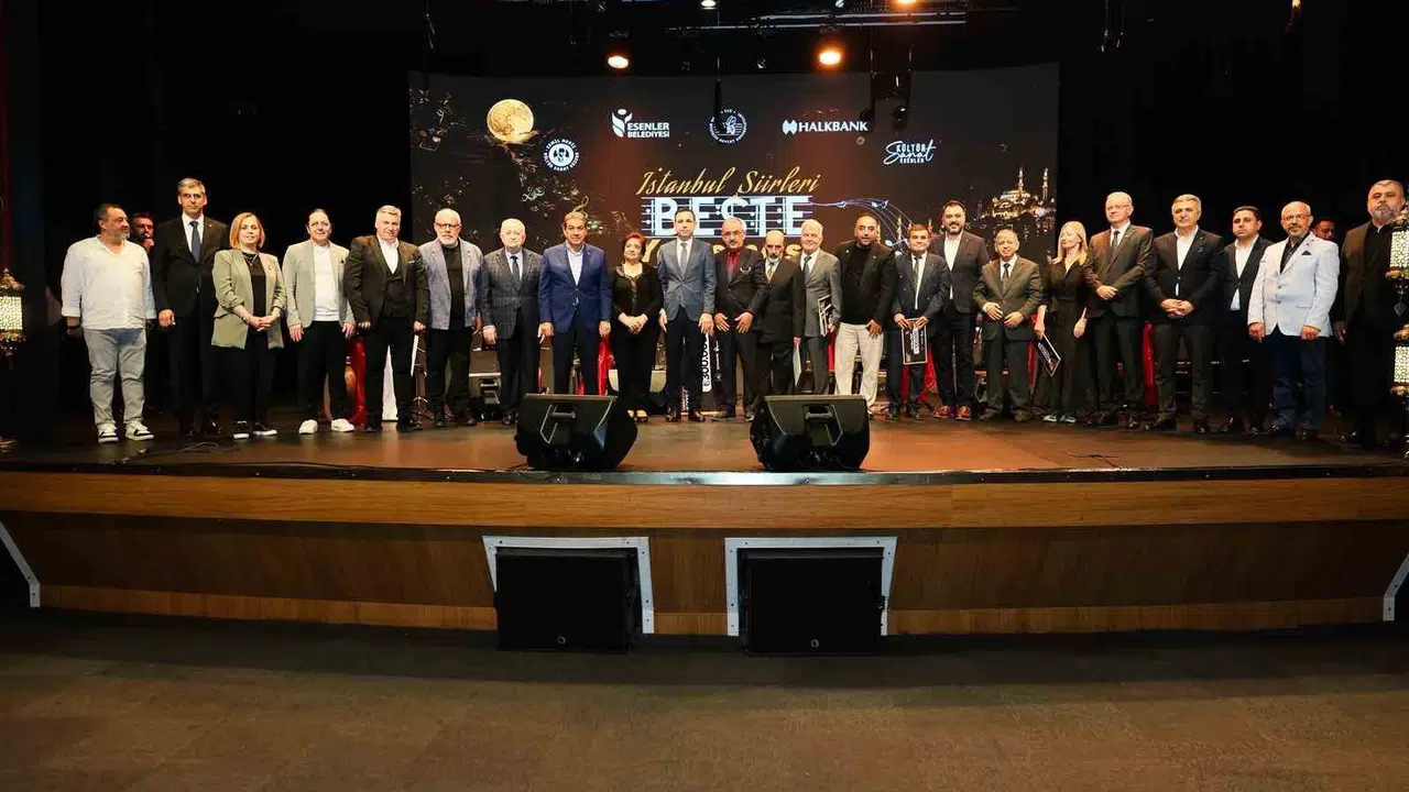İstanbul'un ruhu notalara döküldü: En iyi besteler ödüllerine kavuştu
