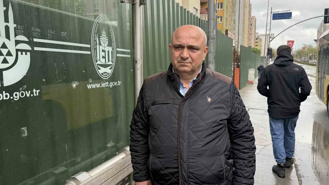 Durakta otobüs beklerken hayatı karardı: Genç mühendisin ölümünde ihmal iddiası