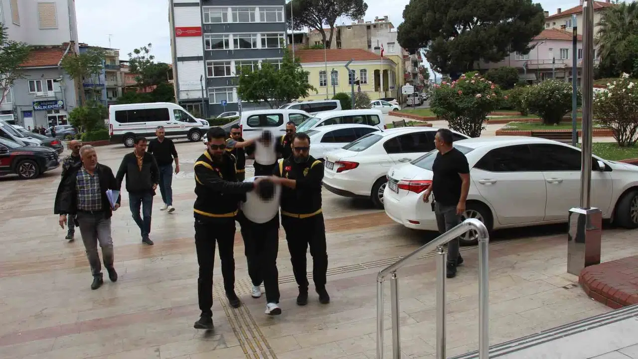 Aydın’da kanlı hesaplaşma: Silahlı kavgada ölen Ömer İncekaya’nın katil zanlısı kardeşler cezaevine gönderildi