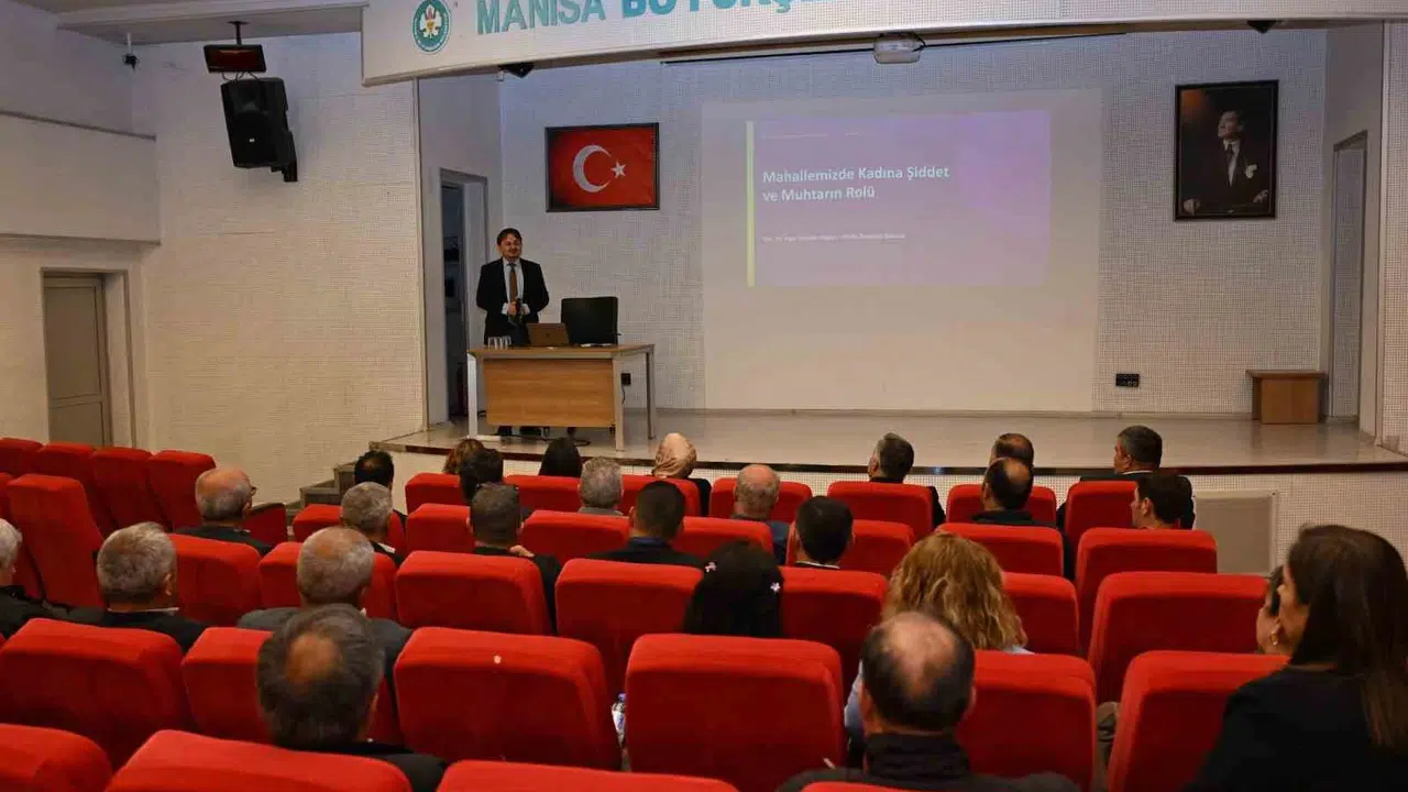 Muhtarlara akademik dokunuş: Yerel yönetimde profesyonel dönem başlıyor