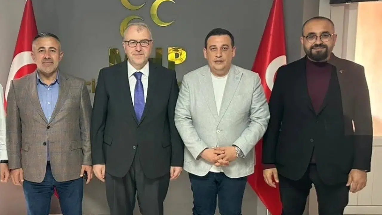 Bilecik siyasetinde birlik mesajı: AK Parti heyetinden MHP’ye nezaket ziyareti