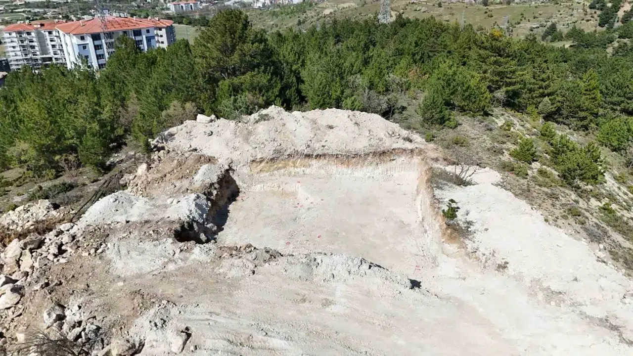 Söğüt’te su sorunu tarih oluyor: 200 tonluk dev yatırım için ilk kazma vuruldu