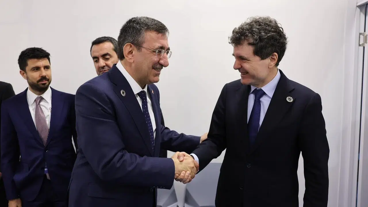 Erivan'da kritik diplomasi trafiği: Yılmaz'dan Romanya ile stratejik iş birliği mesajı