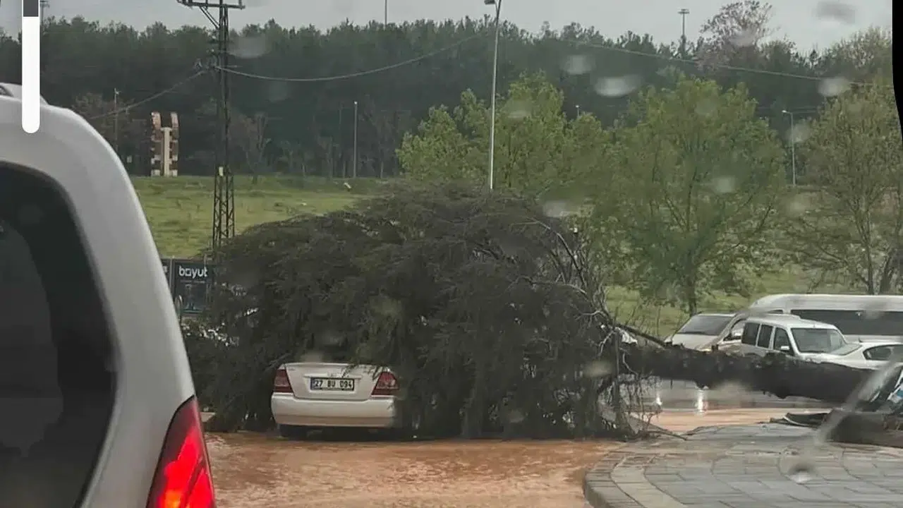 Gaziantep’te kabus dolu saatler: Fırtına kenti savaş alanına çevirdi