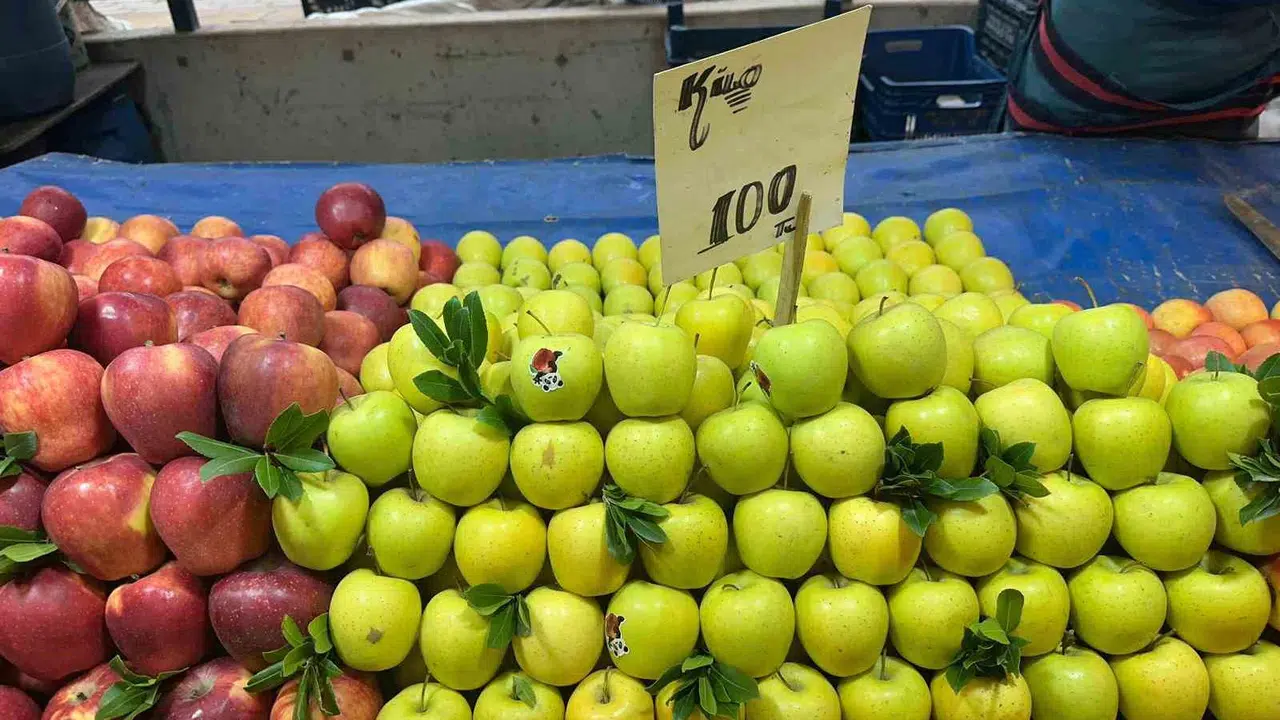 Tarlada ucuzladı, markette el yakıyor: Elmadaki fiyat uçurumu yüzde 400'e dayandı