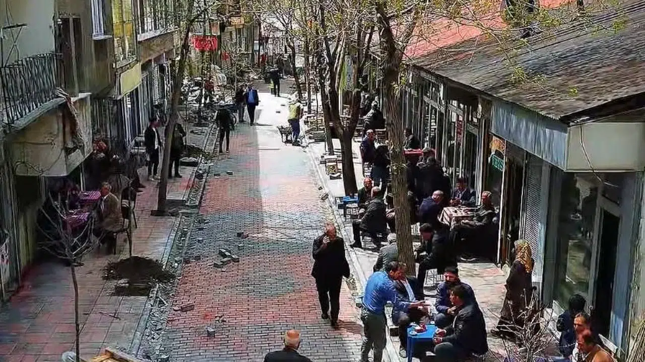 Patnos’ta yeni dönem: Buhara Sokak modern bir kimliğe büründü