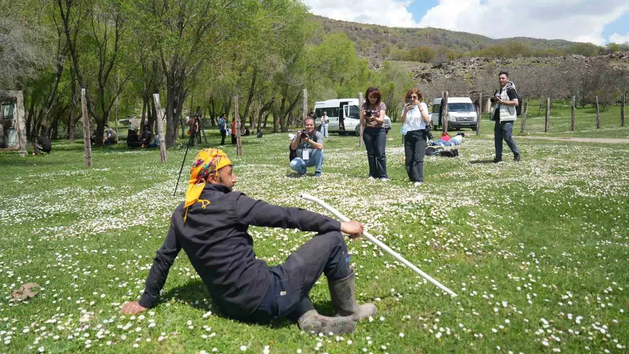 Muş’un kadim toprakları objektiflere emanet: 250 sanatçı 1071’in izini sürüyor