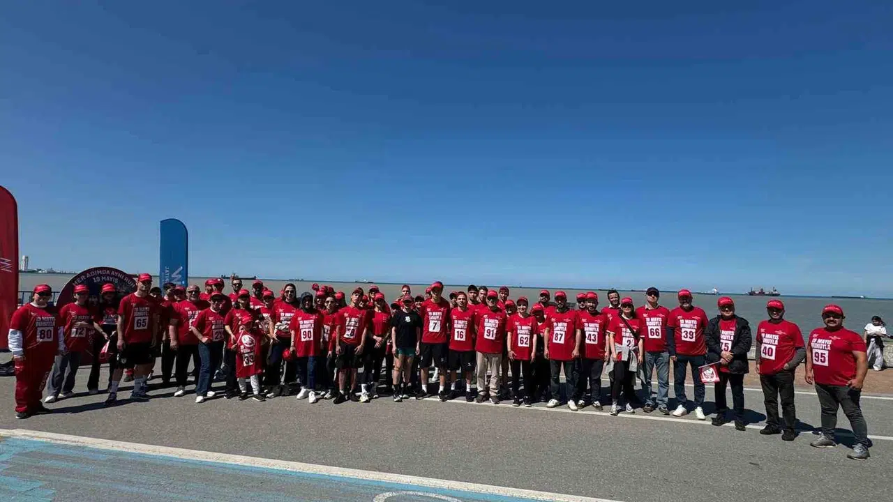 Samsun’da tarihi gün: Bağımsızlık meşalesi bu kez sporla taşındı