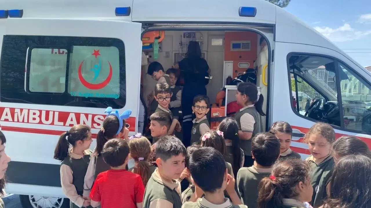 Erzincan’da miniklerin sağlık karnesi: Hepsi birer elçi oldu