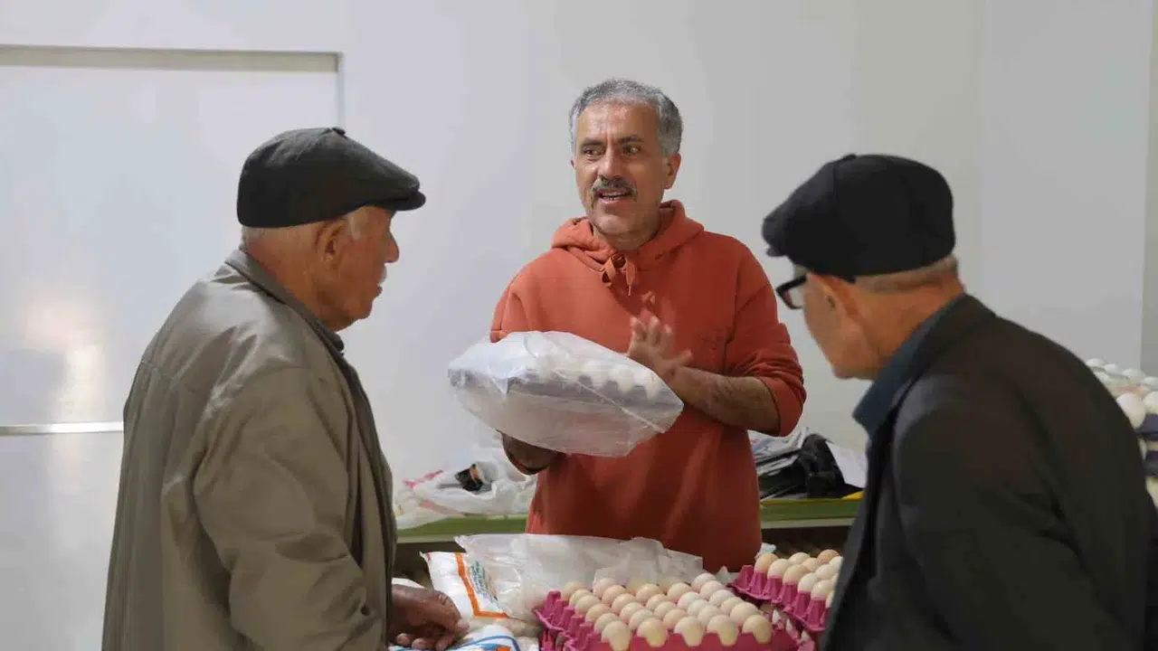 Kırşehir'de esnaftan ezber bozan hamle: Az kazandı, halkın yüzünü güldürdü