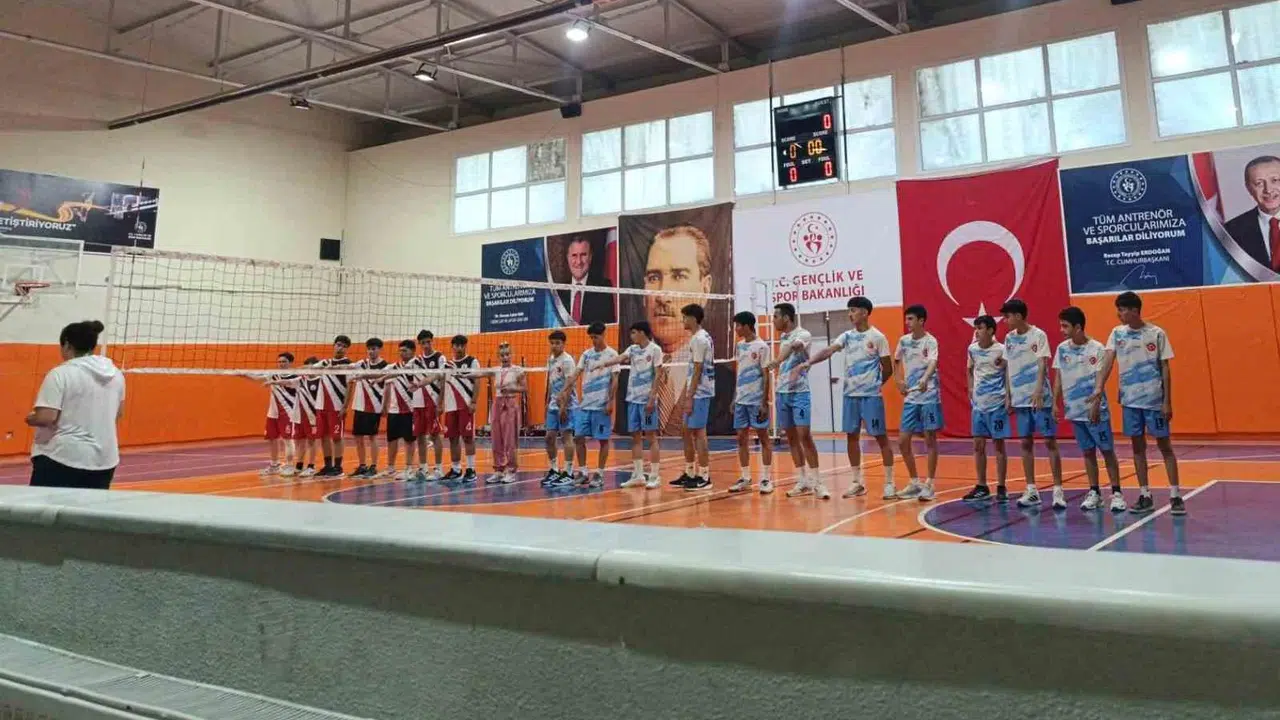Filede çifte zafer: Selendi’nin zirvesinde onlar var