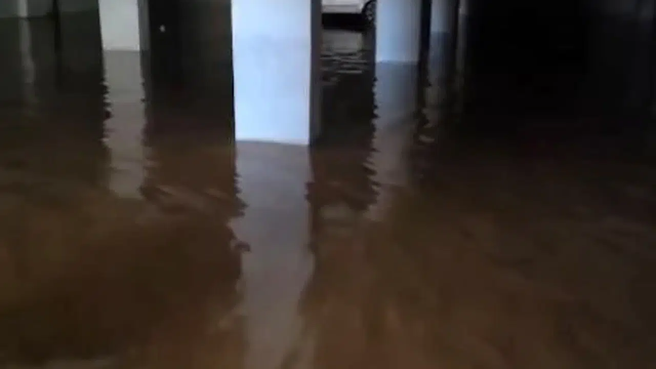 Gaziantep’te kabus dolu hafta sonu: Otoparklar çamur deryasına döndü, araçlar kullanılamaz hale geldi