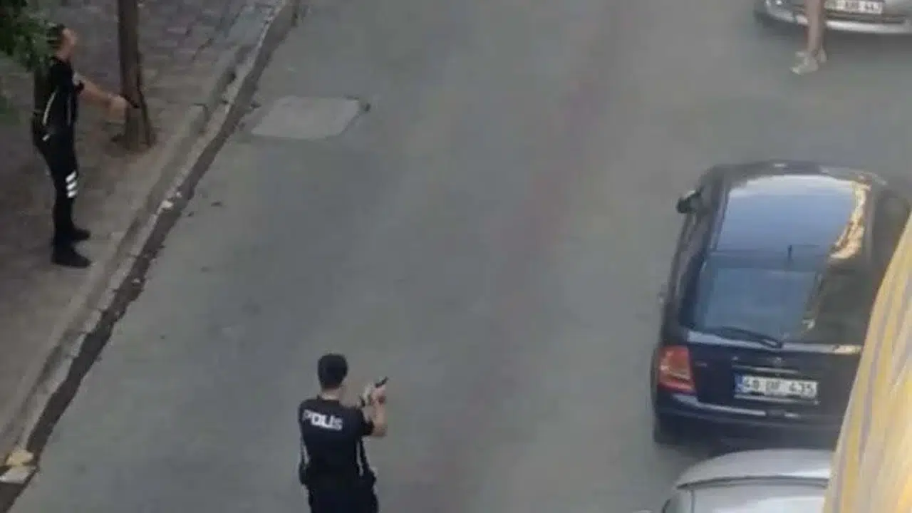 Aydın’da korku dolu dakikalar: Samuray kılıcıyla sokağa indi, çevreyi birbirine kattı