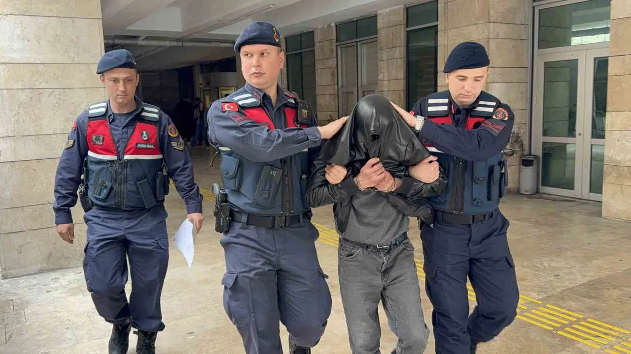 Samsun’da kan donduran iddia: Gelinine tacizde bulunduğu öne sürülen kayınpeder cezaevine gönderildi