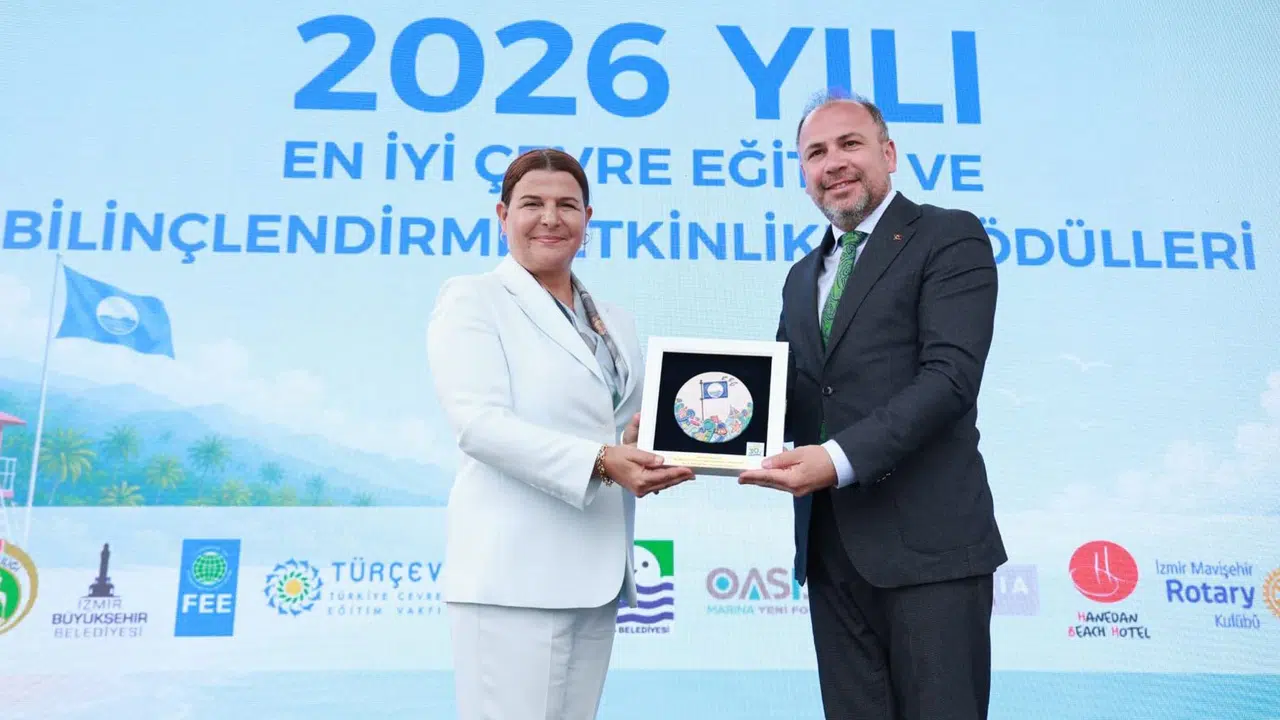 Arnavutköy'ün çifte zaferi: Hem plajı hem de projeleriyle zirveye yerleşti