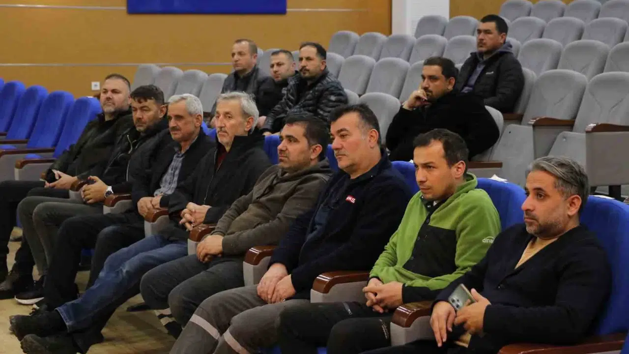 Cumayeri'nde sanayi devrimi: Başkan Koloğlu esnafla masaya oturdu