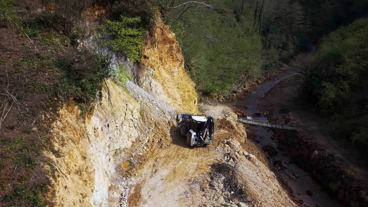 Giresun’da doğa felaketi sonrası seferberlik: Ekipler köy yollarını yeniden ulaşıma açtı