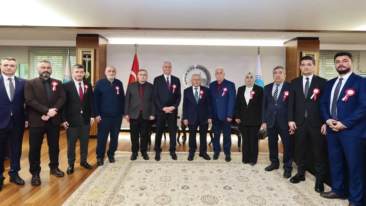 Ecdadın ince ruhu Kayseri’de yaşatılıyor: Büyükkılıç’tan vakıf kültürüne tam destek