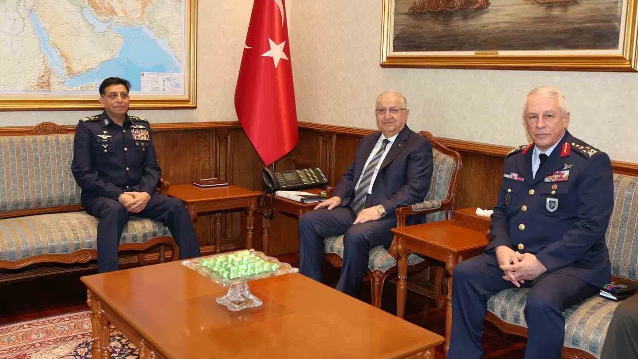Ankara'da kritik zirve: Pakistan ile savunma diplomasisinde yeni adım
