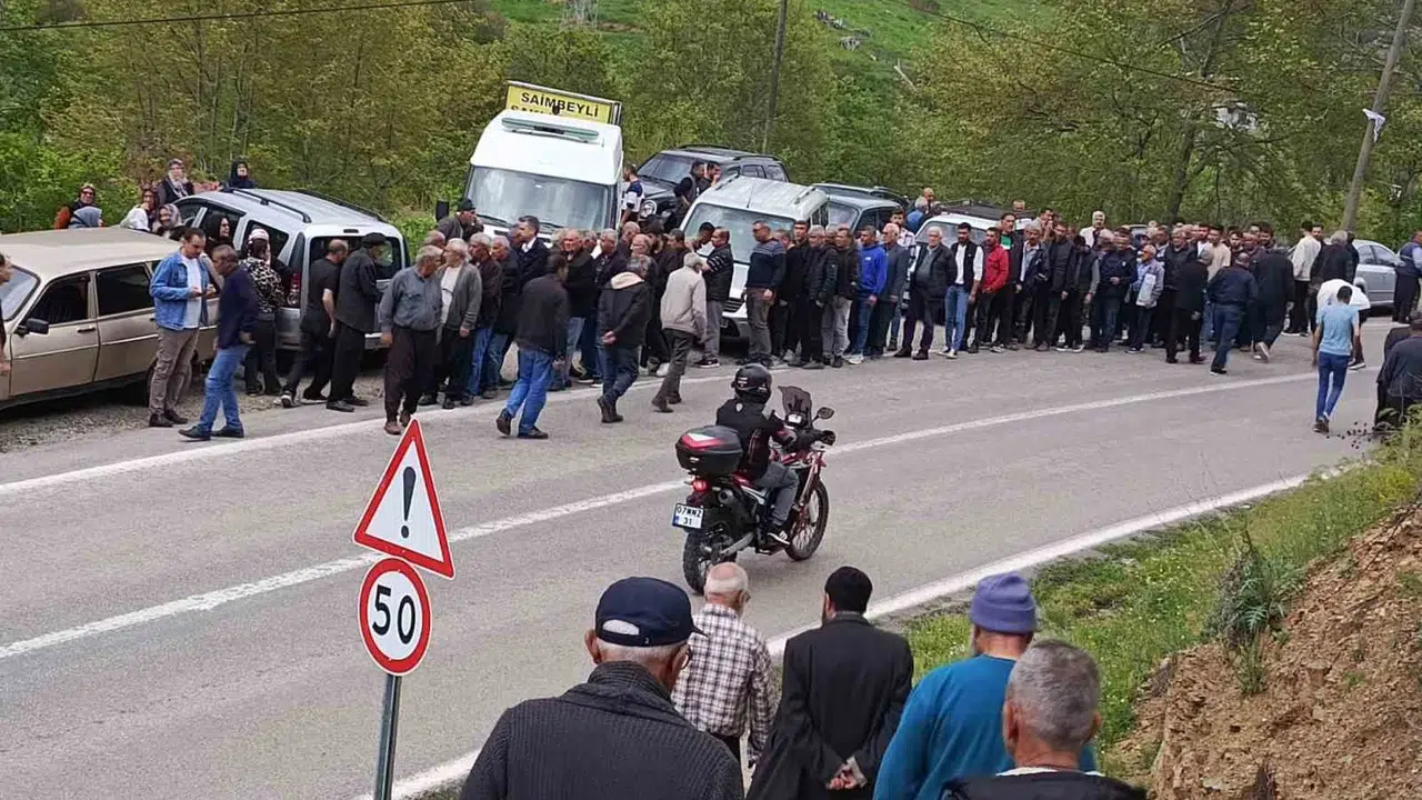 Saimbeyli’de yürek yakan veda: Şelale sularında hayata veda eden İsmail toprağa verildi