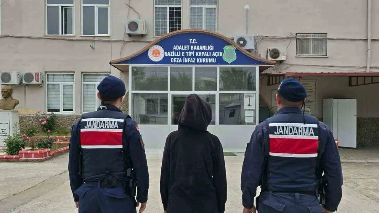 Nazilli’de huzur operasyonu: 5 yıl hapis cezası bulunan firari kıskıvrak yakalandı