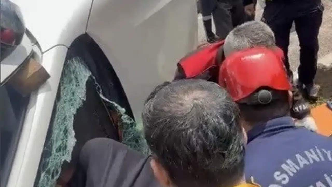 Osmaniye'de yağmur kabusu: Kayganlaşan yolda can pazarı