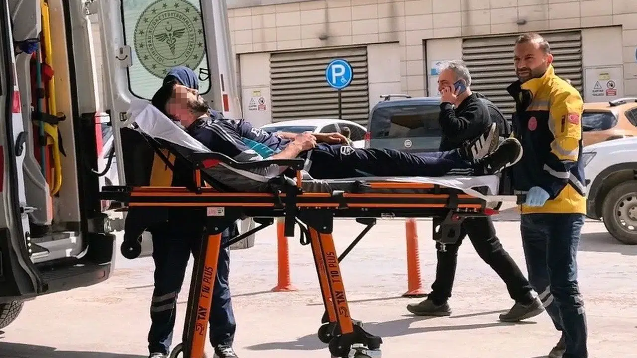 Halı saha kavgası kanlı bitti: Ölümden sadece bir milimle döndü