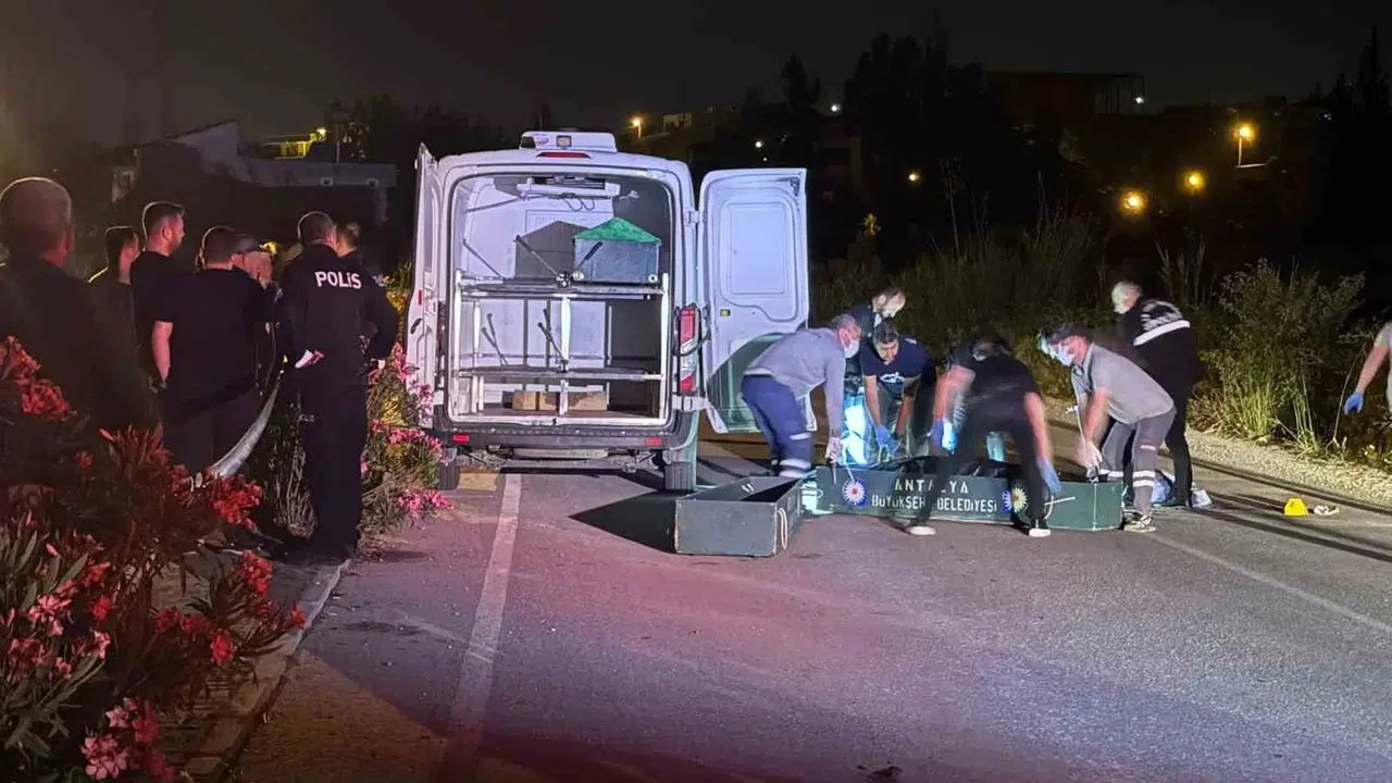 Selektör kavgası kanlı bitti: 3 kişinin hayatını kaybettiği o anlar kamerada