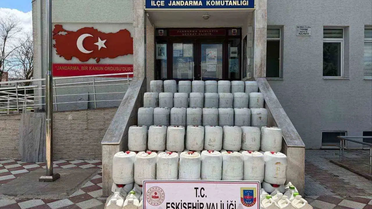 Çiftçinin emeğine göz diktiler: Tarım arazilerini zehirleyecek sahte gübre operasyonu