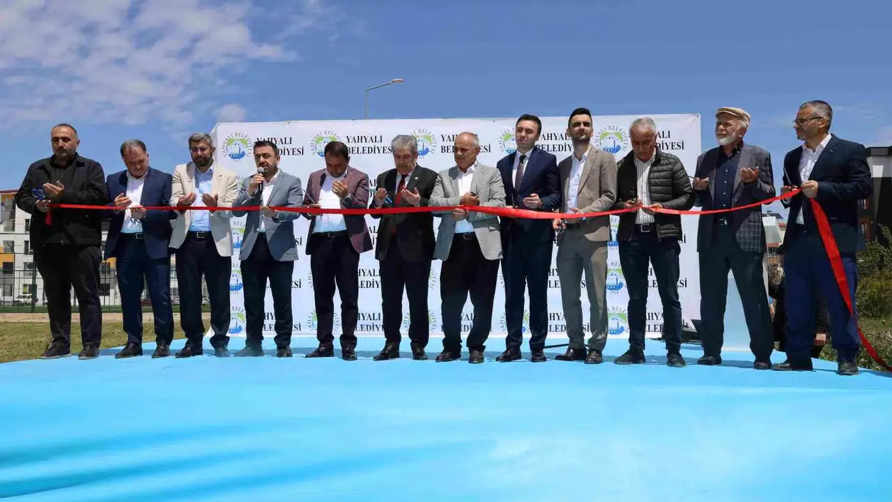 Yahyalı’da geleceğin temelleri atılıyor: Eğitim ve spor külliyesi yükseliyor