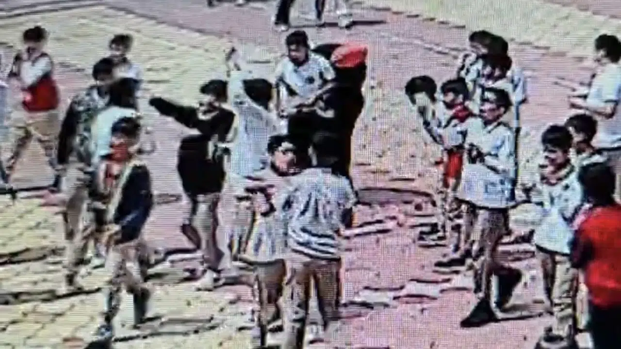 Teneffüs zili hayat kurtardı: Öğretmenin soğukkanlılığı küçük öğrenciyi hayata döndürdü
