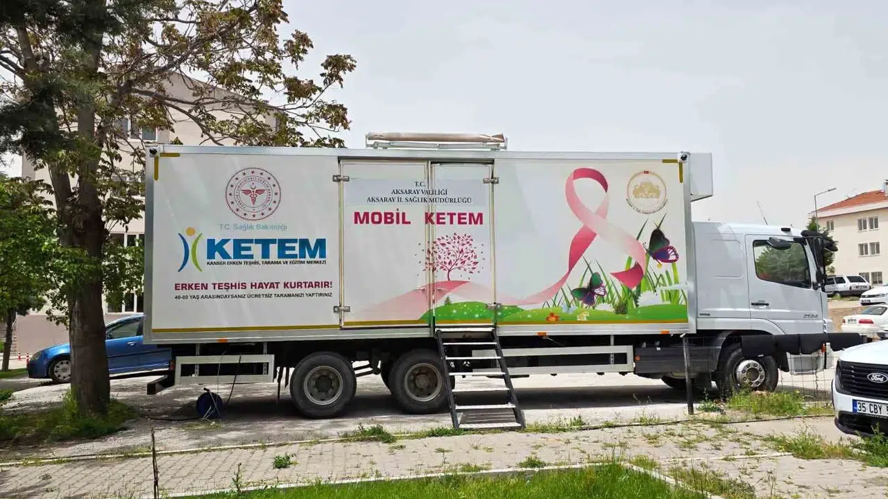 Aksaray'da kanserle mücadele seferberliği: Mobil tarama aracı teknolojiyle donatıldı
